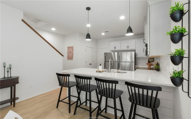 240 Richards Street, College Station, TX 77840, 6 Habitaciones Habitaciones , ,7 BañosBaños,Residential,En Venta,240 Richards Street,0,25011281