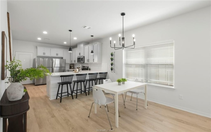 240 Richards Street, College Station, TX 77840, 6 Habitaciones Habitaciones , ,7 BañosBaños,Residential,En Venta,240 Richards Street,0,25011281