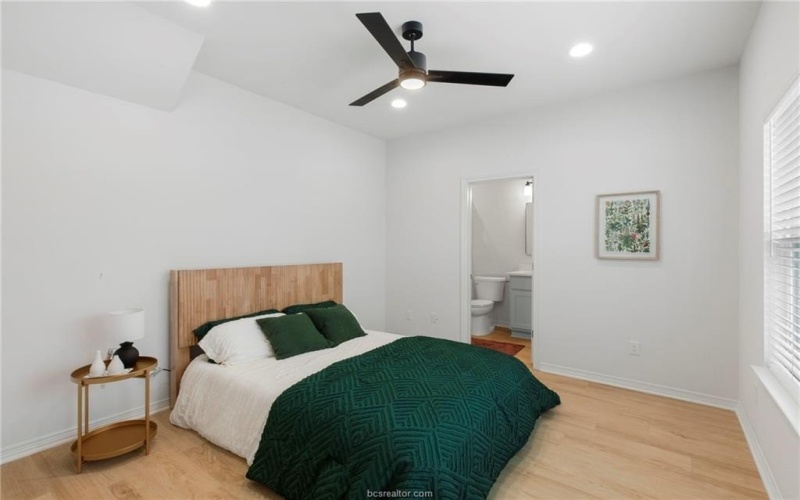 307B Sterling Street, College Station, TX 77840, 6 Habitaciones Habitaciones , ,7 BañosBaños,Residential,En Venta,307B Sterling Street,0,25011534