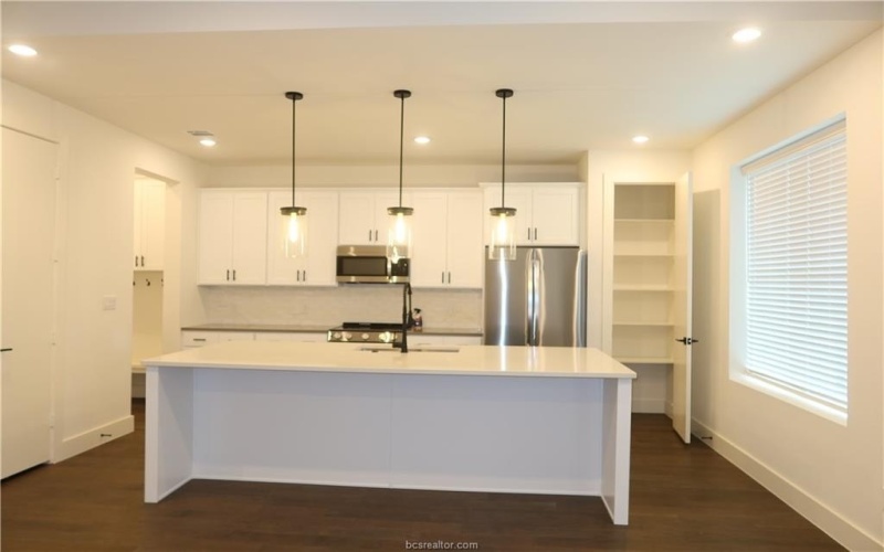 2905 Huffman Way, College Station, TX 77845, 4 Habitaciones Habitaciones , ,5 BañosBaños,Residential,En Venta,2905 Huffman Way,0,25011865