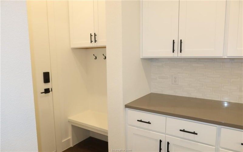 2905 Huffman Way, College Station, TX 77845, 4 Habitaciones Habitaciones , ,5 BañosBaños,Residential,En Venta,2905 Huffman Way,0,25011865