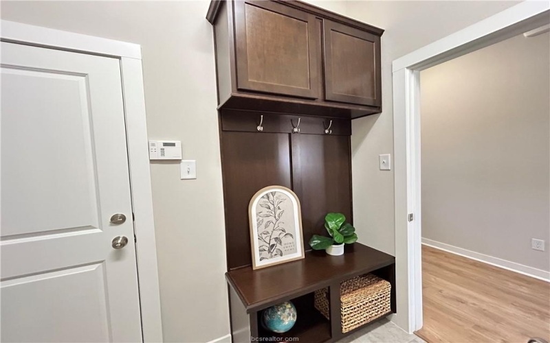 1935 Pinemont View Drive, Bryan, TX 77807, 3 Habitaciones Habitaciones , ,2 BañosBaños,Residential,En Venta,1935 Pinemont View Drive,0,25012267