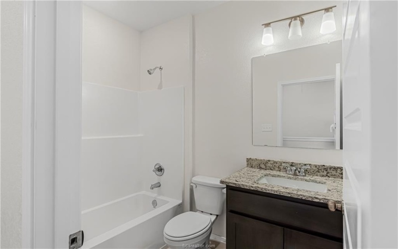 601 W 24th Street unit: 211, Bryan, TX 77803, 2 Bedrooms Bedrooms, ,2 BathroomsBathrooms,Residential,For Sale,601 W 24th Street unit: 211,0,25013120