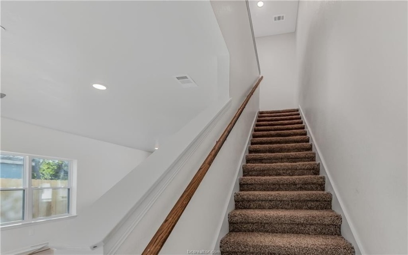 601 W 24th Street unit: 211, Bryan, TX 77803, 2 Bedrooms Bedrooms, ,2 BathroomsBathrooms,Residential,For Sale,601 W 24th Street unit: 211,0,25013120