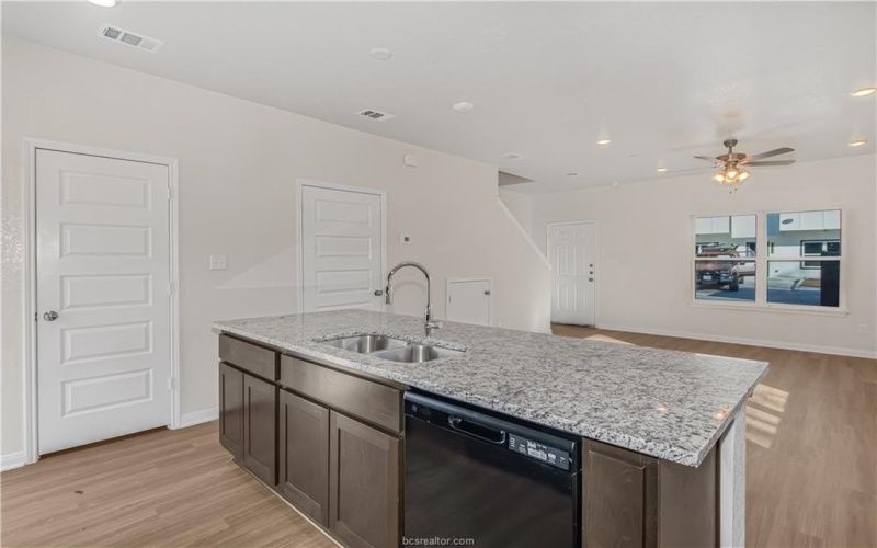 601 W 24th Street unit: 213, Bryan, TX 77803, 2 Bedrooms Bedrooms, ,2 BathroomsBathrooms,Residential,For Sale,601 W 24th Street unit: 213,0,25013123