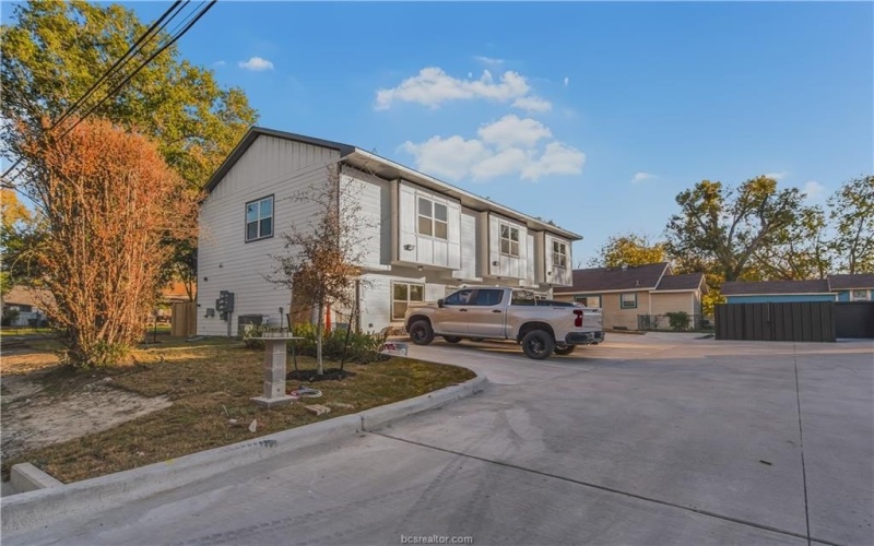 601 W 24th Street unit: 111, Bryan, TX 77803, 2 Bedrooms Bedrooms, ,2 BathroomsBathrooms,Residential,For Sale,601 W 24th Street unit: 111,0,25013124