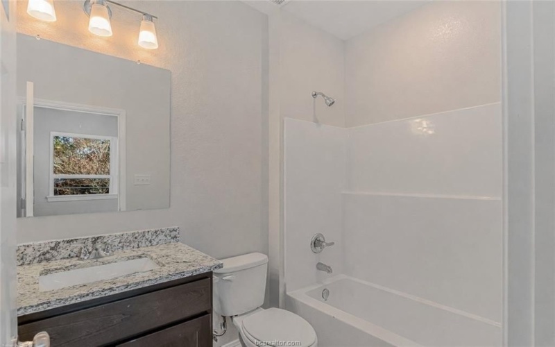 601 W 24th Street unit: 112, Bryan, TX 77803, 2 Bedrooms Bedrooms, ,2 BathroomsBathrooms,Residential,For Sale,601 W 24th Street unit: 112,0,25013126