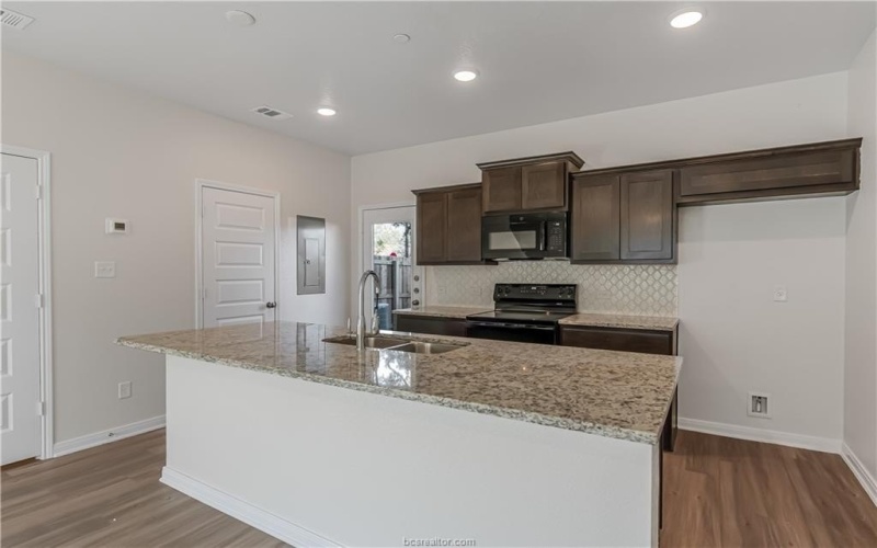 601 W 24th Street unit: 112, Bryan, TX 77803, 2 Bedrooms Bedrooms, ,2 BathroomsBathrooms,Residential,For Sale,601 W 24th Street unit: 112,0,25013126