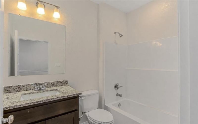 601 W 24th Street unit: 113, Bryan, TX 77803, 2 Bedrooms Bedrooms, ,2 BathroomsBathrooms,Residential,For Sale,601 W 24th Street unit: 113,0,25013127