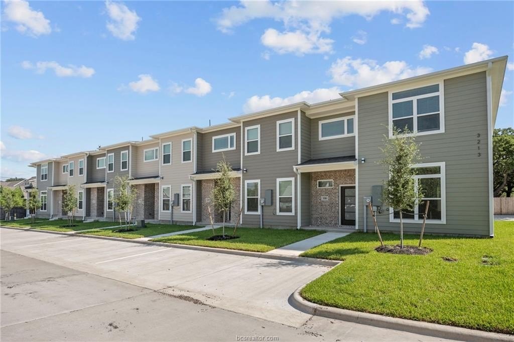 3213 Link Street unit: 112, Bryan, TX 77801, 3 Bedrooms Bedrooms, ,3 BathroomsBathrooms,Residential,For Sale,3213 Link Street unit: 112,0,26000125