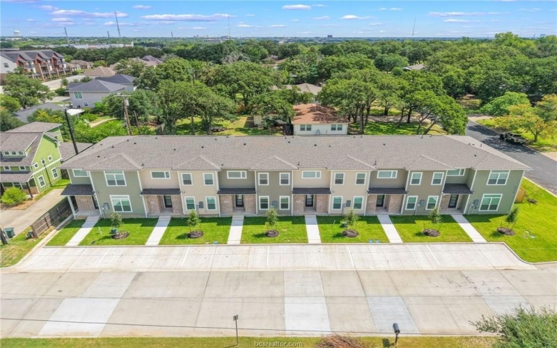 3213 Link Street unit: 112, Bryan, TX 77801, 3 Bedrooms Bedrooms, ,3 BathroomsBathrooms,Residential,For Sale,3213 Link Street unit: 112,0,26000125