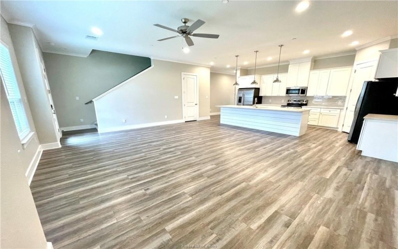 710 Vassar Court unit: B, College Station, TX 77840, 5 Habitaciones Habitaciones , ,7 BañosBaños,Residential Multi Family,En Venta,710 Vassar Court unit: B,0,26000318