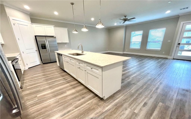 710 Vassar Court unit: B, College Station, TX 77840, 5 Habitaciones Habitaciones , ,7 BañosBaños,Residential Multi Family,En Venta,710 Vassar Court unit: B,0,26000318