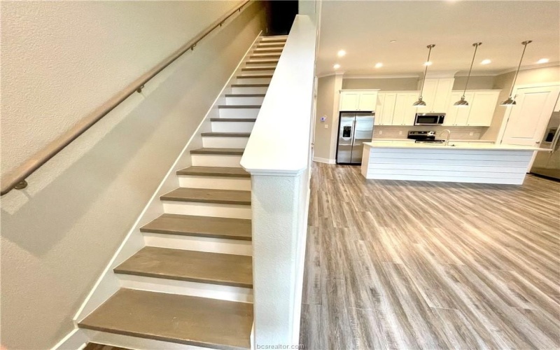 710 Vassar Court unit: B, College Station, TX 77840, 5 Habitaciones Habitaciones , ,7 BañosBaños,Residential Multi Family,En Venta,710 Vassar Court unit: B,0,26000318