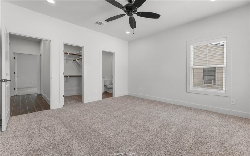 1412 Magnolia Drive, College Station, TX 77840, 4 Habitaciones Habitaciones , ,5 BañosBaños,Residential,En Venta,1412 Magnolia Drive,0,26000538