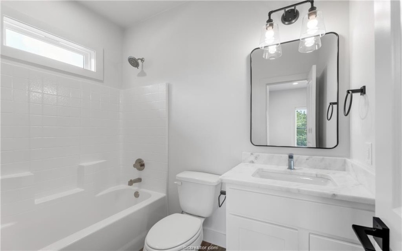 1412 Magnolia Drive, College Station, TX 77840, 4 Habitaciones Habitaciones , ,5 BañosBaños,Residential,En Venta,1412 Magnolia Drive,0,26000538