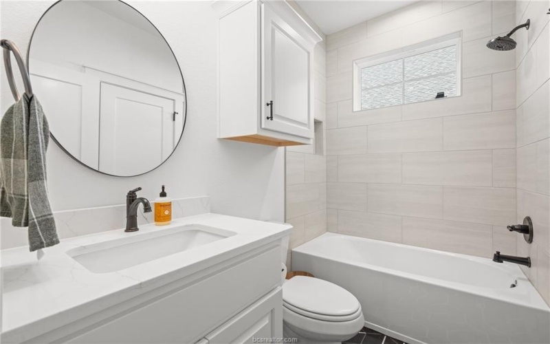 5034 Toscana Loop, Bryan, TX 77802, 4 Habitaciones Habitaciones , ,5 BañosBaños,Residential,En Venta,5034 Toscana Loop,0,26001042