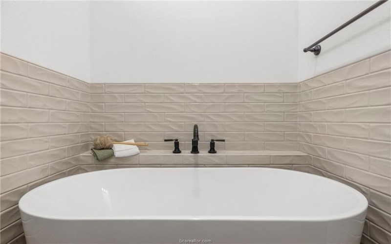 5034 Toscana Loop, Bryan, TX 77802, 4 Habitaciones Habitaciones , ,5 BañosBaños,Residential,En Venta,5034 Toscana Loop,0,26001042