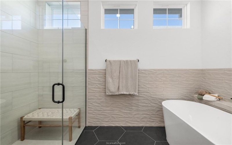 5034 Toscana Loop, Bryan, TX 77802, 4 Habitaciones Habitaciones , ,5 BañosBaños,Residential,En Venta,5034 Toscana Loop,0,26001042