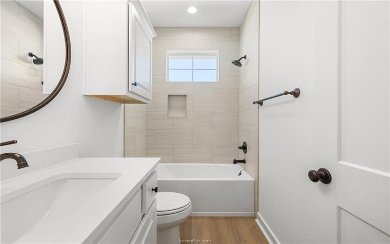 5034 Toscana Loop, Bryan, TX 77802, 4 Habitaciones Habitaciones , ,5 BañosBaños,Residential,En Venta,5034 Toscana Loop,0,26001042