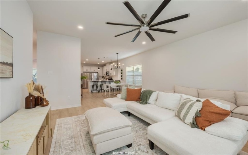 216 Richards Street, College Station, TX 77840, 1 Dormitorio Habitaciones , ,1 BañoBaños,Residential Multi Family,En Venta,216 Richards Street,0,26001404