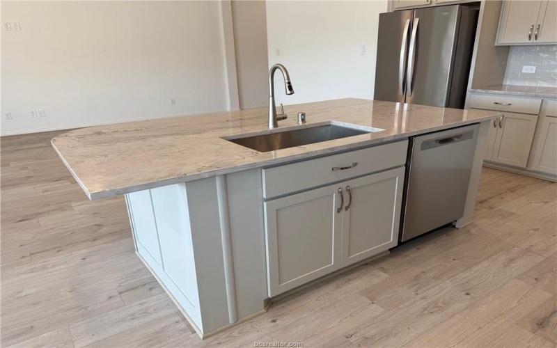 6222 Greenville Drive, College Station, TX 77845, 3 Habitaciones Habitaciones , ,2 BañosBaños,Residential,En Venta,6222 Greenville Drive,0,26001643