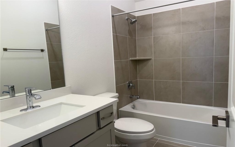 6222 Greenville Drive, College Station, TX 77845, 3 Habitaciones Habitaciones , ,2 BañosBaños,Residential,En Venta,6222 Greenville Drive,0,26001643