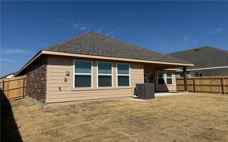 6222 Greenville Drive, College Station, TX 77845, 3 Habitaciones Habitaciones , ,2 BañosBaños,Residential,En Venta,6222 Greenville Drive,0,26001643