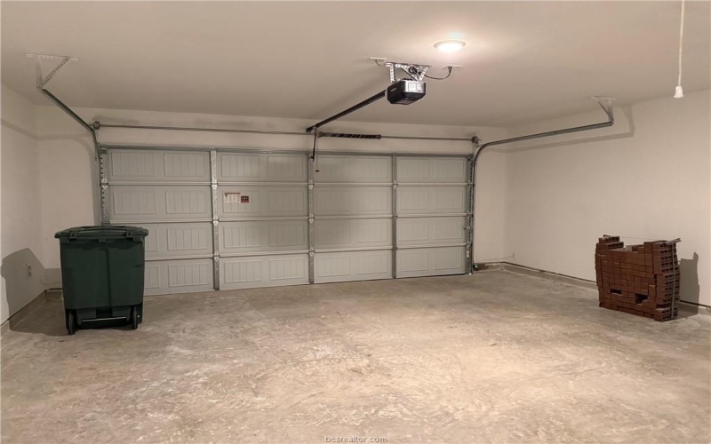 6222 Greenville Drive, College Station, TX 77845, 3 Habitaciones Habitaciones , ,2 BañosBaños,Residential,En Venta,6222 Greenville Drive,0,26001643