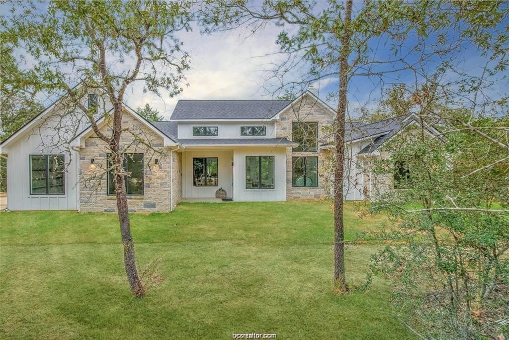 4334 Berkshire, Franklin, TX 77856, 4 Bedrooms Bedrooms, ,3 BathroomsBathrooms,Residential,For Sale,4334 Berkshire,0,26002278