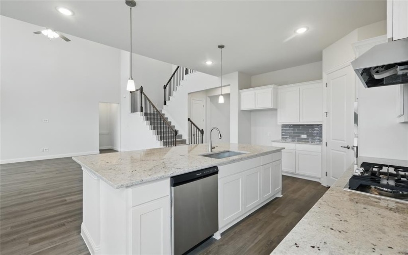 16416 Flatlands Way, Celina, TX 75009, 6 Habitaciones Habitaciones , ,5 BañosBaños,Residential,En Venta,16416 Flatlands Way,20687678