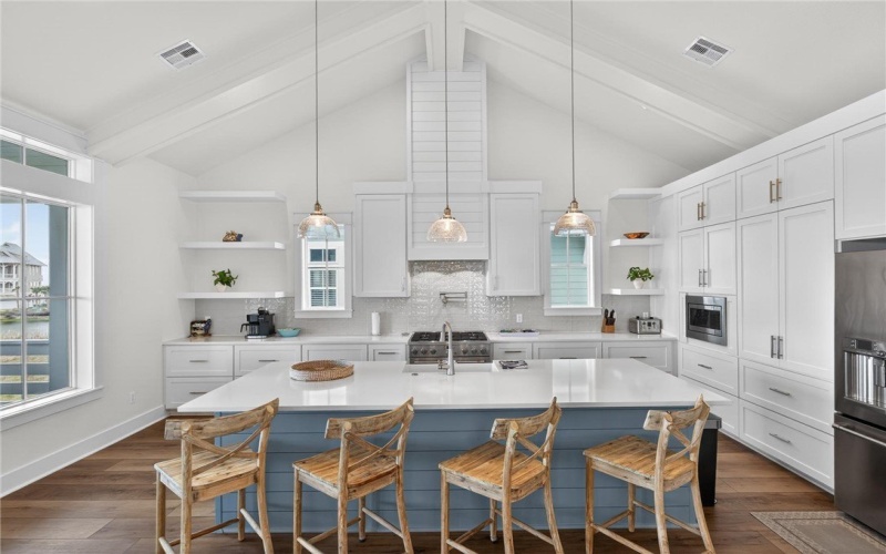 217 Sweet Bay Street, Port Aransas, TX 78373, 6 Habitaciones Habitaciones , ,6 BañosBaños,Residential,En Venta,217 Sweet Bay Street,0,472138