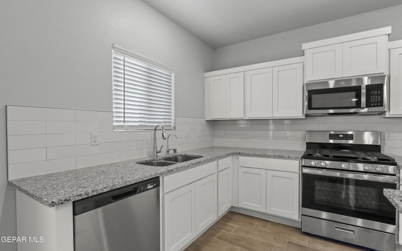 14745 Cactus Breeze Way, Horizon City, TX 79928, 4 Habitaciones Habitaciones , ,2 BañosBaños,Residential,En Venta,14745 Cactus Breeze Way,0,938956