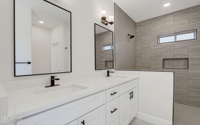 12300 Ben Dowell Way, El Paso, TX 79934, 3 Bedrooms Bedrooms, ,2 BathroomsBathrooms,Residential,For Sale,12300 Ben Dowell Way,0,938966