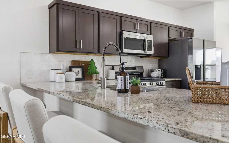 1437 Summer Storm Place, El Paso, TX 79928, 3 Bedrooms Bedrooms, ,1 BathroomBathrooms,Residential,For Sale,1437 Summer Storm Place,0,938969