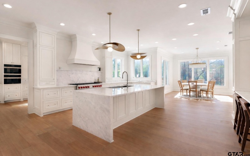 1830 Sentinel Way, Tyler, TX 75703, 4 Bedrooms Bedrooms, ,5 BathroomsBathrooms,Residential,For Sale,1830 Sentinel Way,0,26002733