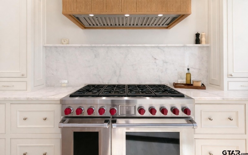 1830 Sentinel Way, Tyler, TX 75703, 4 Bedrooms Bedrooms, ,5 BathroomsBathrooms,Residential,For Sale,1830 Sentinel Way,0,26002733