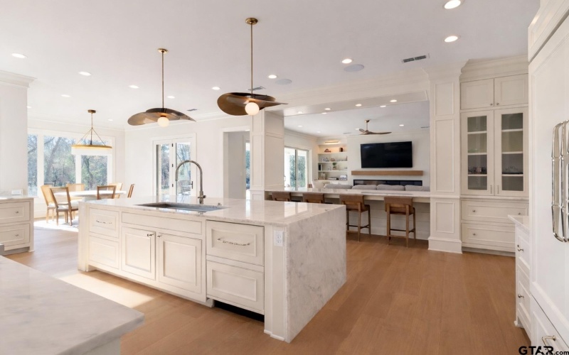 1830 Sentinel Way, Tyler, TX 75703, 4 Bedrooms Bedrooms, ,5 BathroomsBathrooms,Residential,For Sale,1830 Sentinel Way,0,26002733