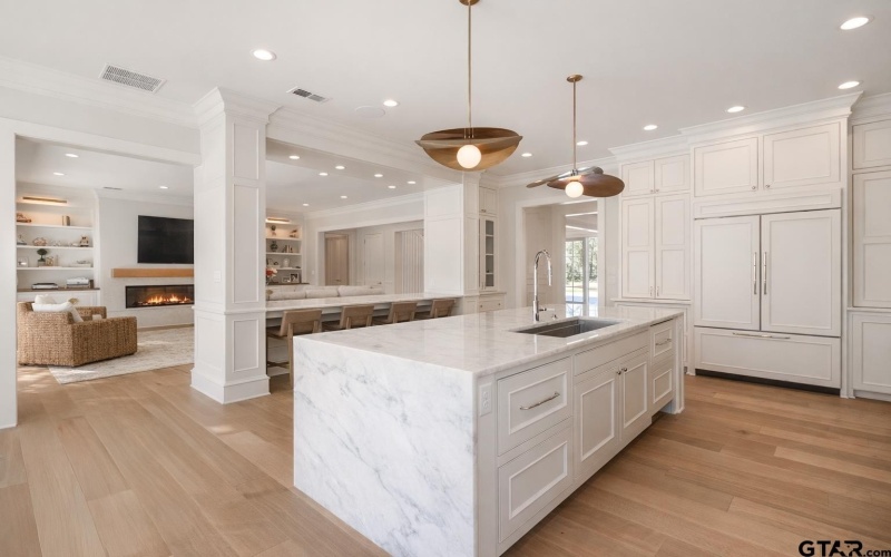 1830 Sentinel Way, Tyler, TX 75703, 4 Bedrooms Bedrooms, ,5 BathroomsBathrooms,Residential,For Sale,1830 Sentinel Way,0,26002733