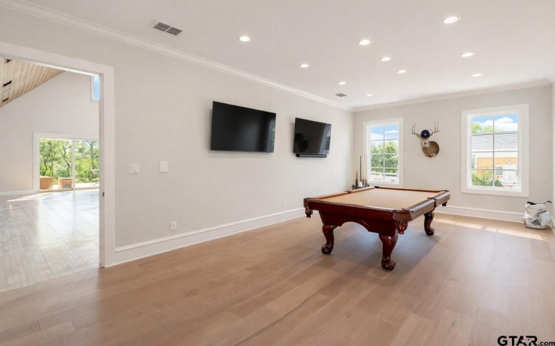 1830 Sentinel Way, Tyler, TX 75703, 4 Bedrooms Bedrooms, ,5 BathroomsBathrooms,Residential,For Sale,1830 Sentinel Way,0,26002733