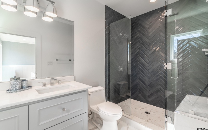 1830 Sentinel Way, Tyler, TX 75703, 4 Bedrooms Bedrooms, ,5 BathroomsBathrooms,Residential,For Sale,1830 Sentinel Way,0,26002733