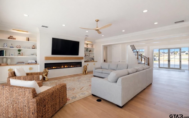 1830 Sentinel Way, Tyler, TX 75703, 4 Bedrooms Bedrooms, ,5 BathroomsBathrooms,Residential,For Sale,1830 Sentinel Way,0,26002733