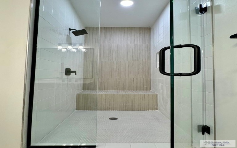 3532 HIDALGO CIR unit: 2, BROWNSVILLE, TX 78520, 2 Bedrooms Bedrooms, ,2 BathroomsBathrooms,Residential Multi Family,For Sale,3532 HIDALGO CIR unit: 2,0,29765594