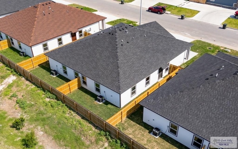 2328 N VALLEY CIRCLE unit: B, LA FERIA, TX 78559, 3 Habitaciones Habitaciones , ,2 BañosBaños,Residential Multi Family,En Venta,2328 N VALLEY CIRCLE unit: B,0,29765689