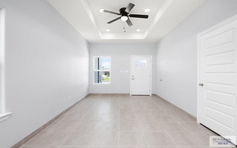 2328 N VALLEY CIRCLE unit: B, LA FERIA, TX 78559, 3 Habitaciones Habitaciones , ,2 BañosBaños,Residential Multi Family,En Venta,2328 N VALLEY CIRCLE unit: B,0,29765689