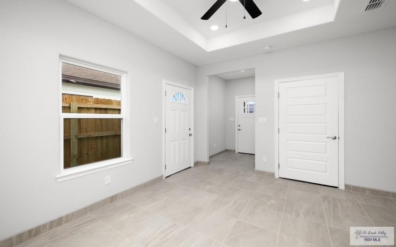 2526 N VALLEY CIRCLE unit: A, LA FERIA, TX 78559, 2 Habitaciones Habitaciones , ,2 BañosBaños,Residential Multi Family,En Venta,2526 N VALLEY CIRCLE unit: A,0,29765693