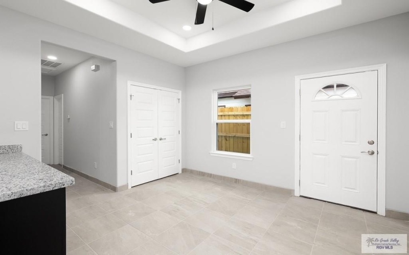 2526 N VALLEY CIRCLE unit: A, LA FERIA, TX 78559, 2 Habitaciones Habitaciones , ,2 BañosBaños,Residential Multi Family,En Venta,2526 N VALLEY CIRCLE unit: A,0,29765693