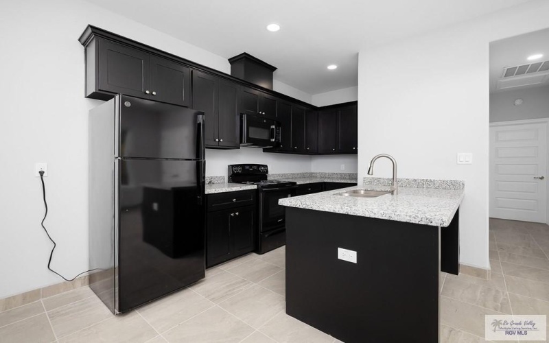 2526 N VALLEY CIRCLE unit: A, LA FERIA, TX 78559, 2 Habitaciones Habitaciones , ,2 BañosBaños,Residential Multi Family,En Venta,2526 N VALLEY CIRCLE unit: A,0,29765693