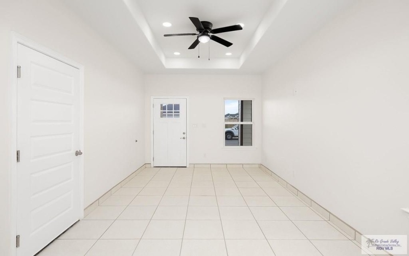 2225 S VALLEY CIRCLE unit: B, LA FERIA, TX 78559, 3 Habitaciones Habitaciones , ,2 BañosBaños,Residential Multi Family,En Venta,2225 S VALLEY CIRCLE unit: B,0,29767175