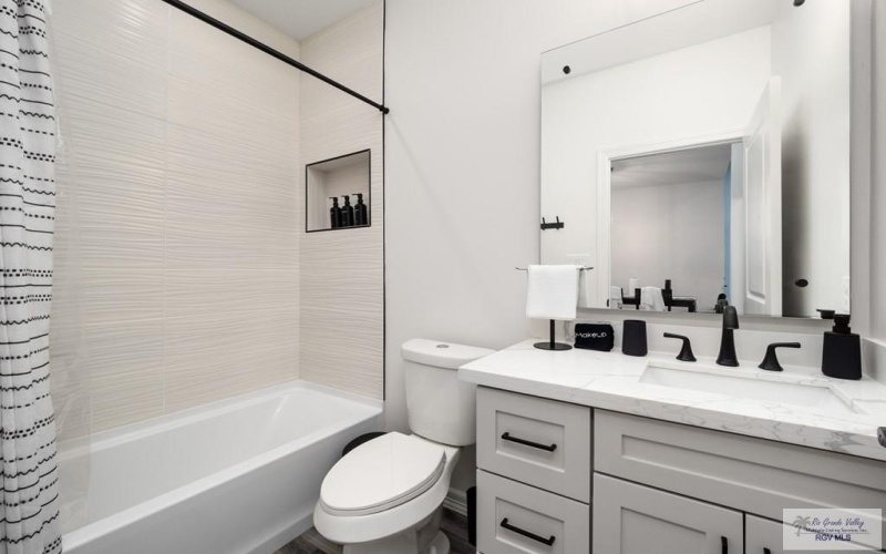 3569 HIDALGO CIR unit: B, BROWNSVILLE, TX 78520, 2 Habitaciones Habitaciones , ,2 BañosBaños,Residential Multi Family,En Venta,3569 HIDALGO CIR unit: B,0,29771115